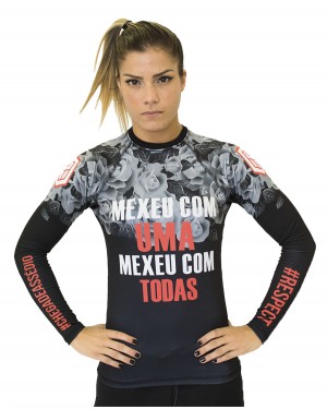 RASHGUARD FEMININO CHEGA DE ASSÉDIO - OFERTAÇO