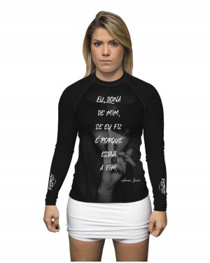 RASHGUARD FEMININO DONA DE MIM 