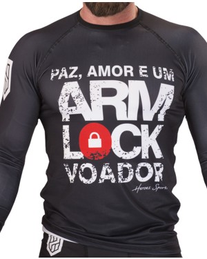 RASHGUARD MASCULINO ARM LOCK VOADOR - OFERTAÇO 